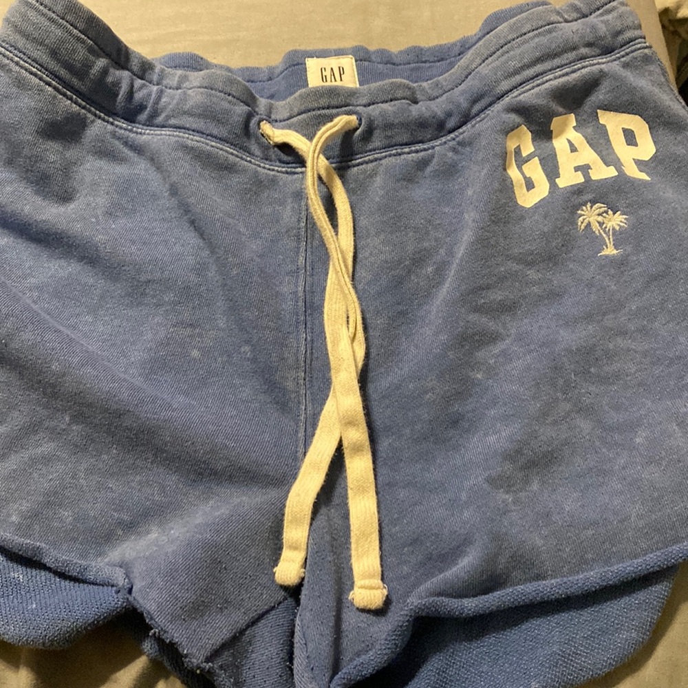 GAP shorts size small with drawstring color blue